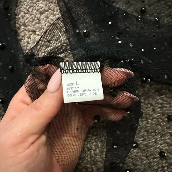 Elegant Black Sheer Beaded Women's Top - Picture 3 of 4